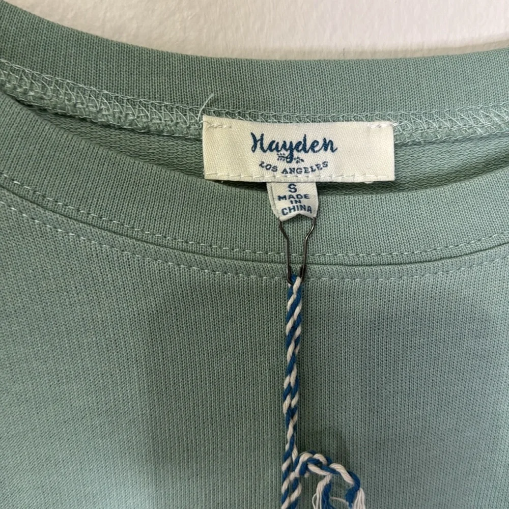 Hayden Los Angeles Mixed Media Cotton/Lace Sage Green Cream Tunic NWT - Picture 3 of 6